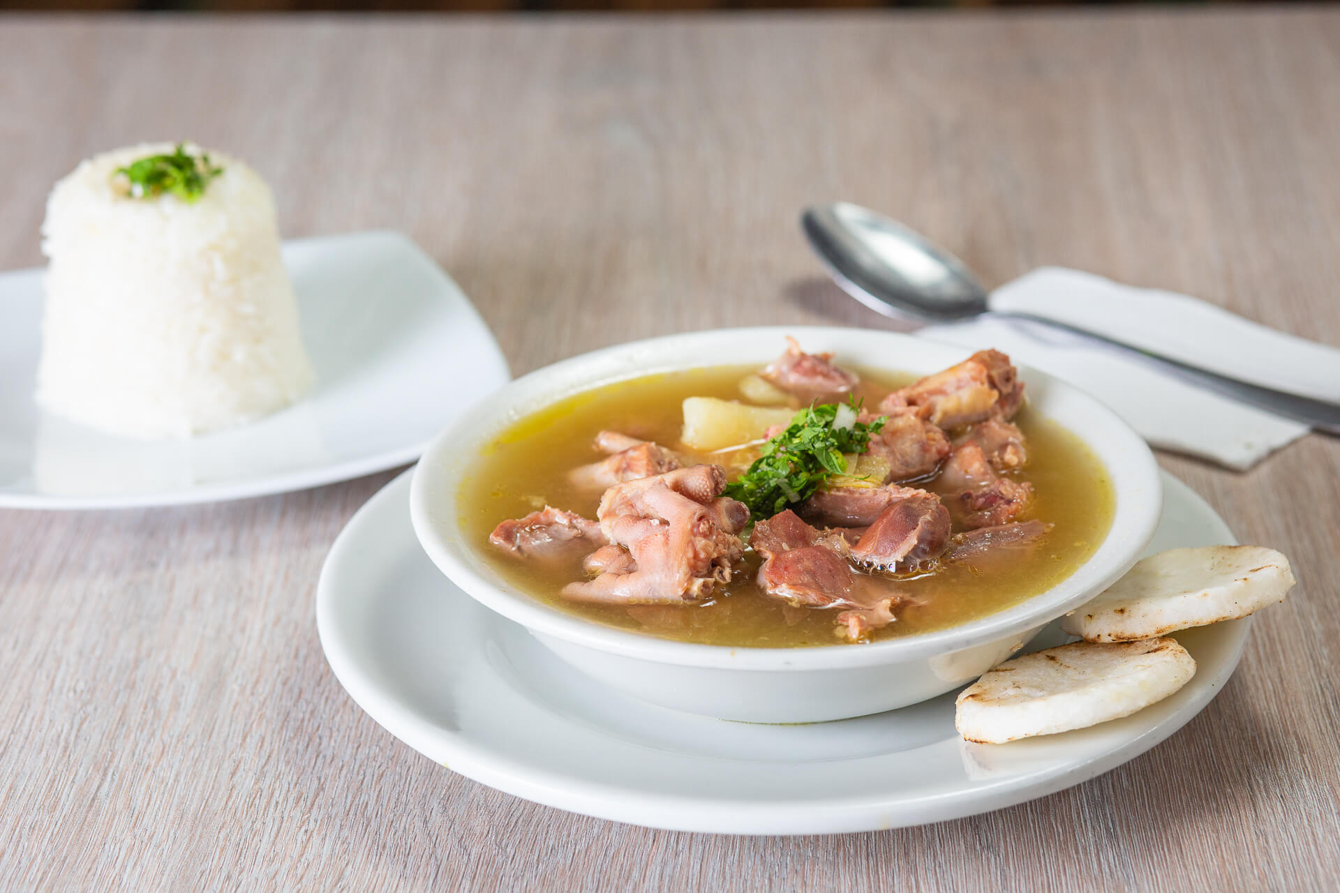 Caldo de Menudencias